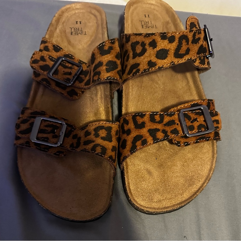 Time and Tru Sandals.